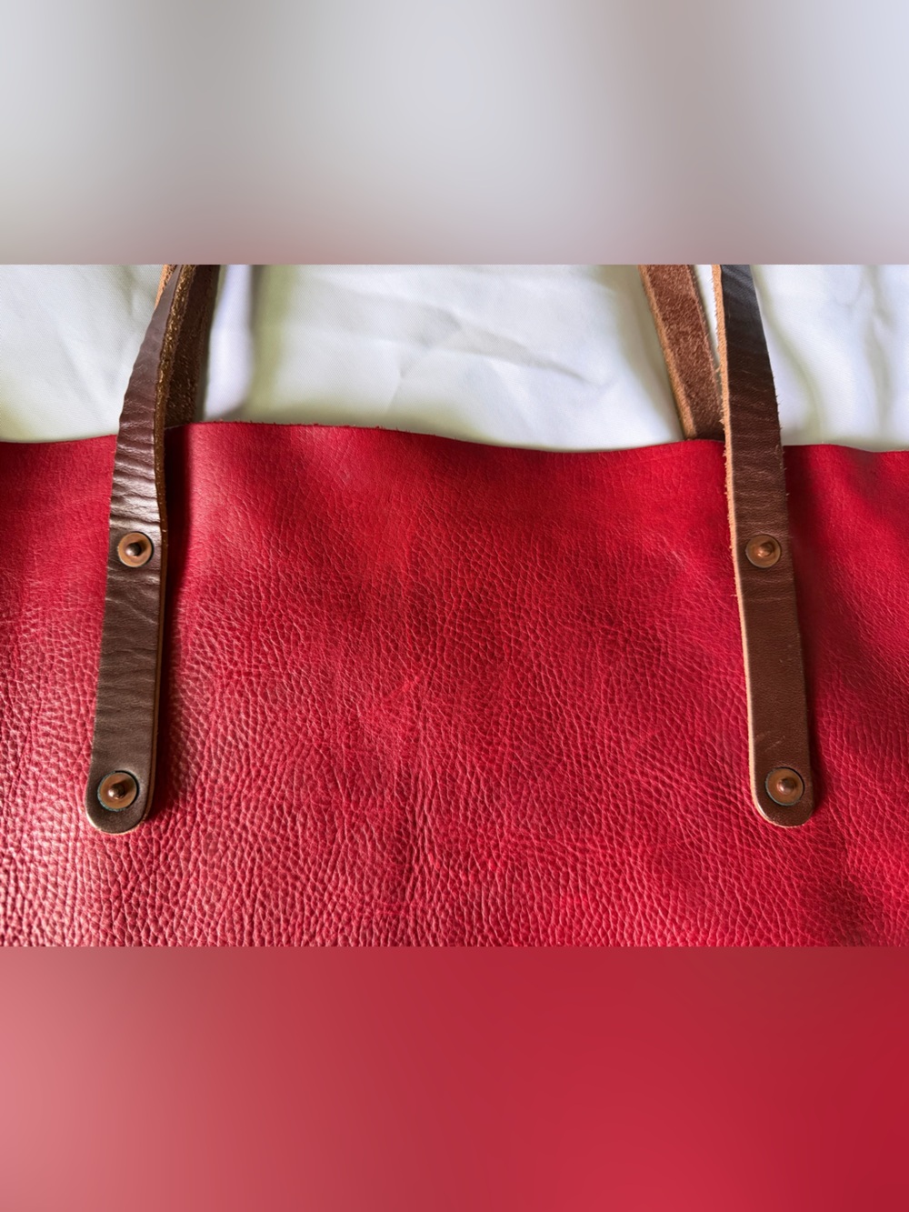 Go Forth Goods Large Avery tote in Cranberry - Picture 4 of 10